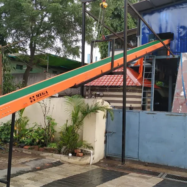 Inclined Belt Conveyor SOL